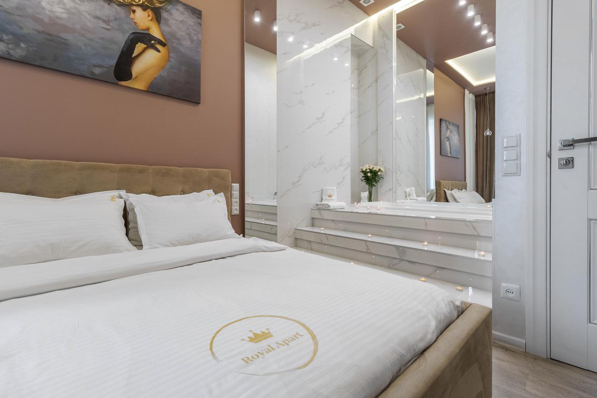 לבוב Royal Stylish Apartment In The Old City מראה חיצוני תמונה