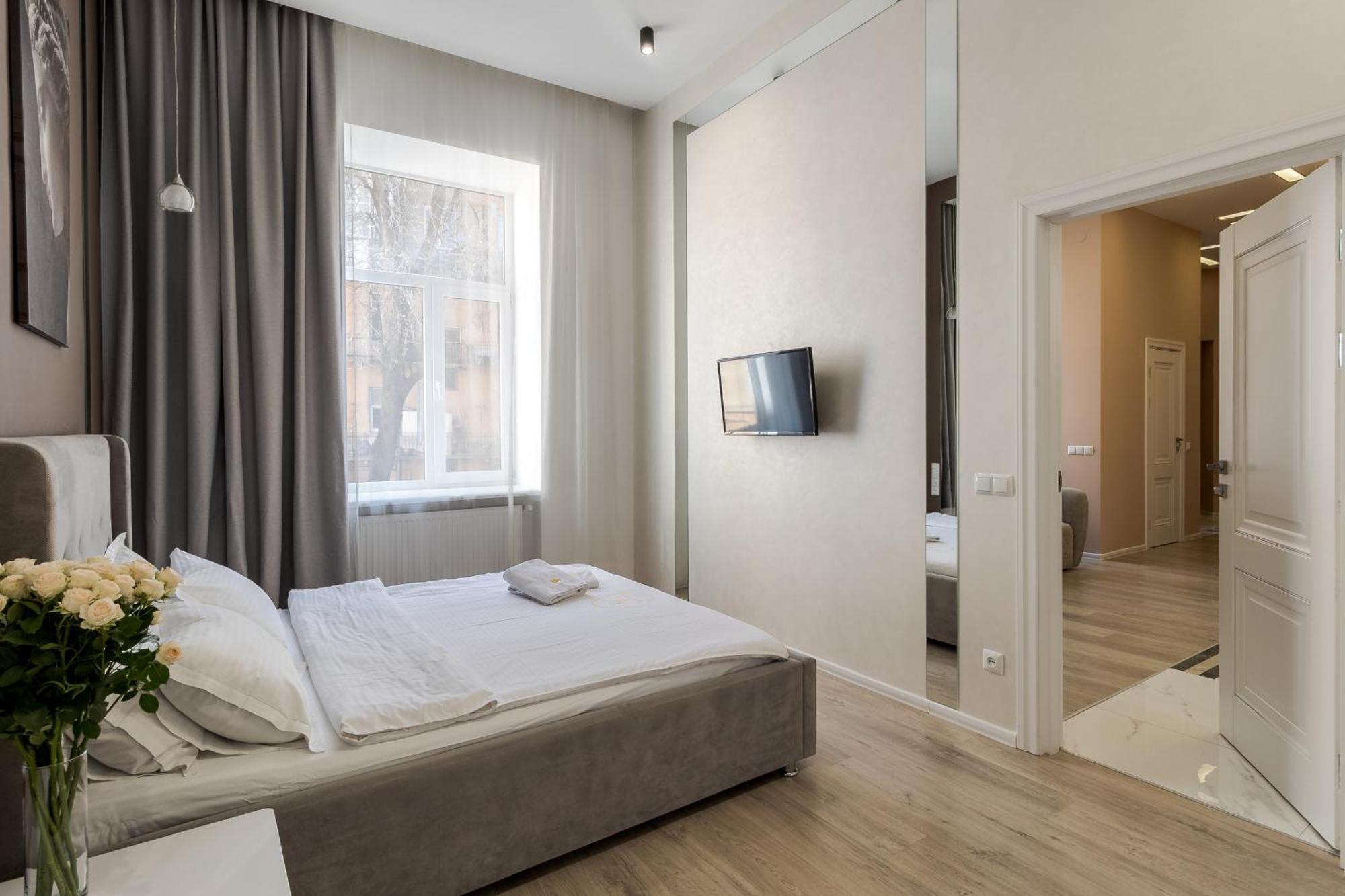 לבוב Royal Stylish Apartment In The Old City מראה חיצוני תמונה