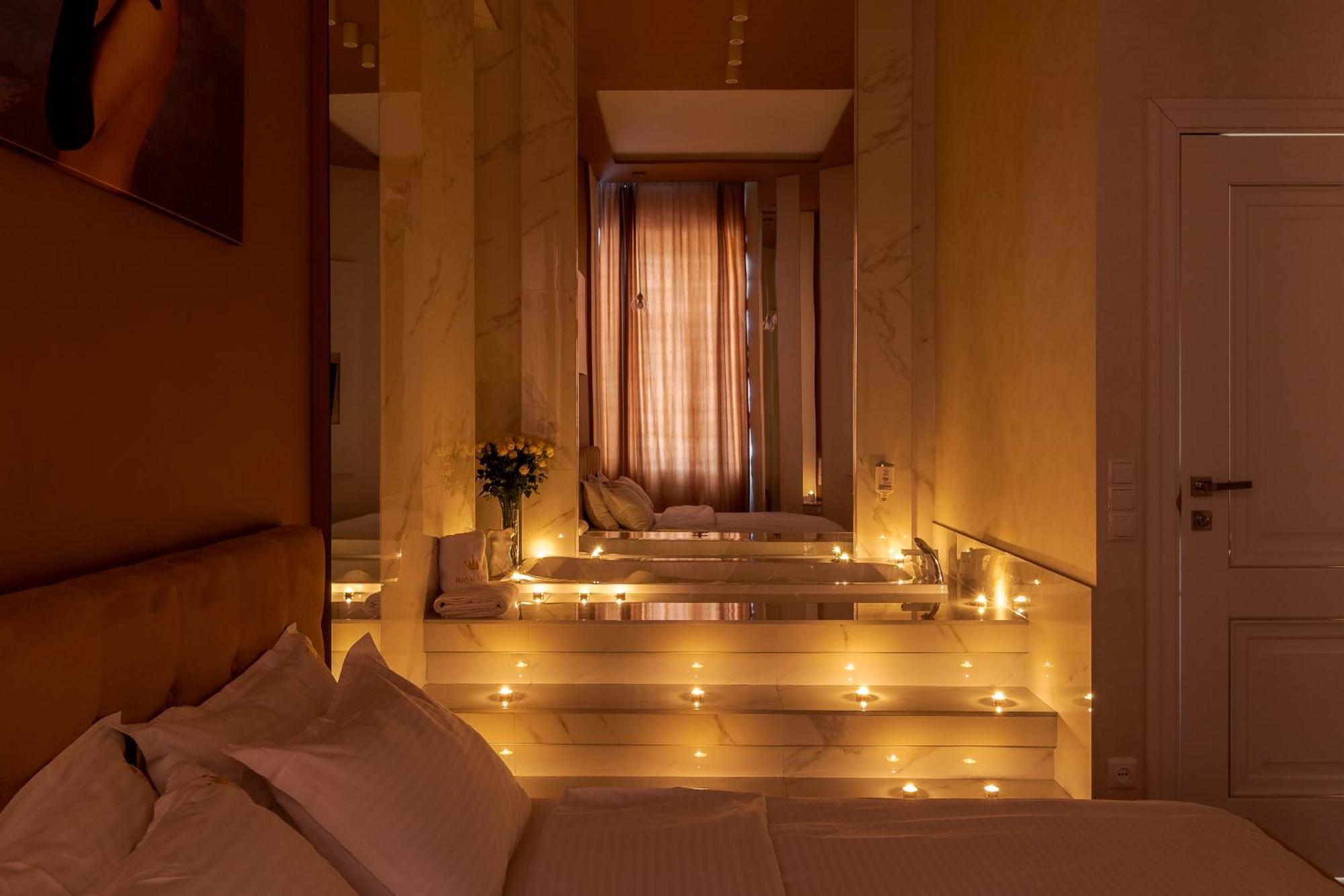 לבוב Royal Stylish Apartment In The Old City מראה חיצוני תמונה