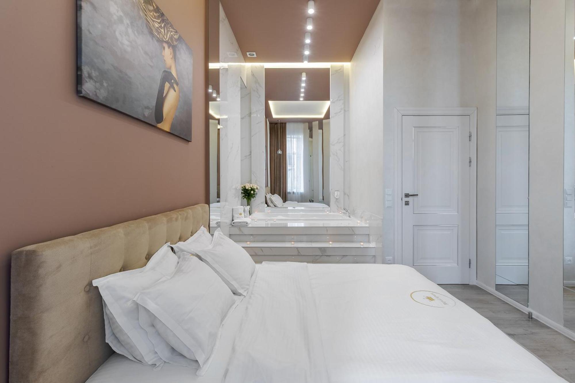 לבוב Royal Stylish Apartment In The Old City מראה חיצוני תמונה