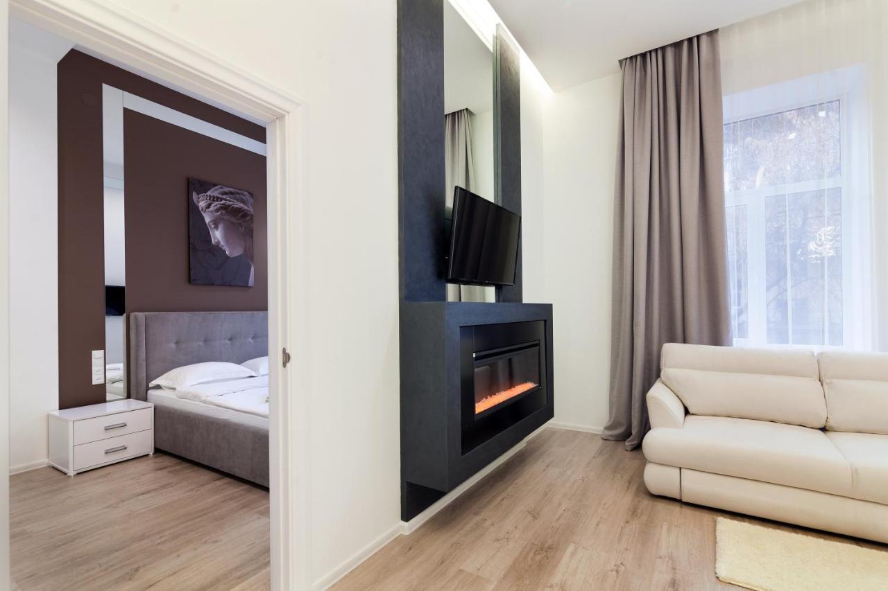 לבוב Royal Stylish Apartment In The Old City מראה חיצוני תמונה