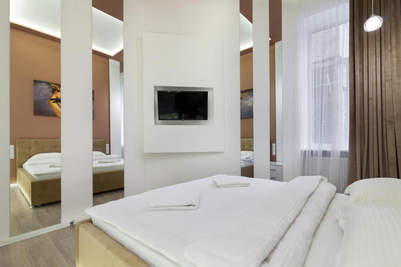 לבוב Royal Stylish Apartment In The Old City מראה חיצוני תמונה
