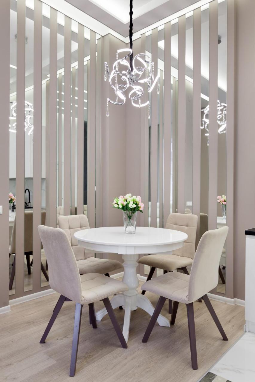 לבוב Royal Stylish Apartment In The Old City מראה חיצוני תמונה