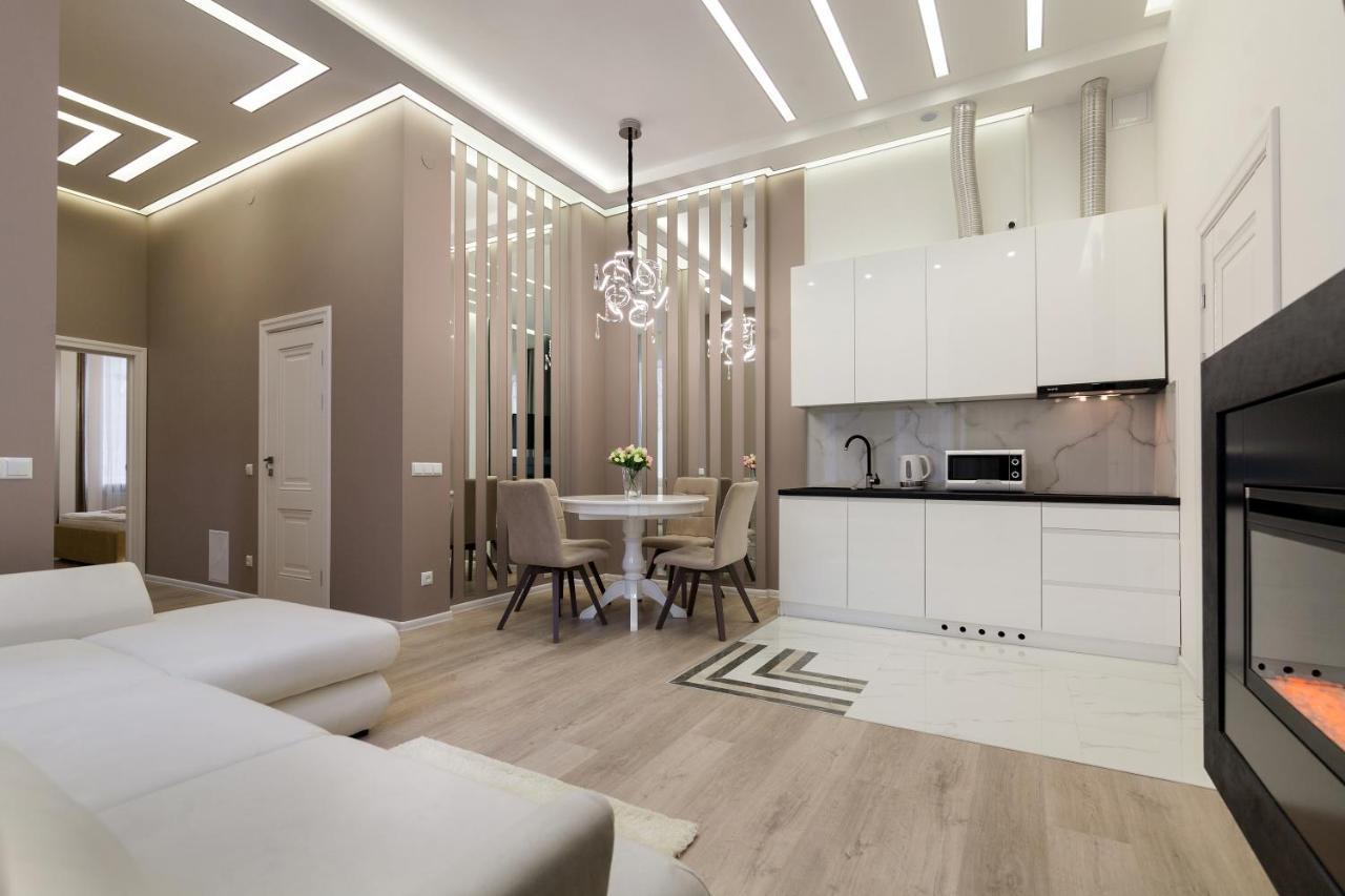 לבוב Royal Stylish Apartment In The Old City מראה חיצוני תמונה